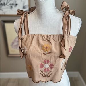 AMABLE by MABLE Embroidered Floral Brown Crop Top